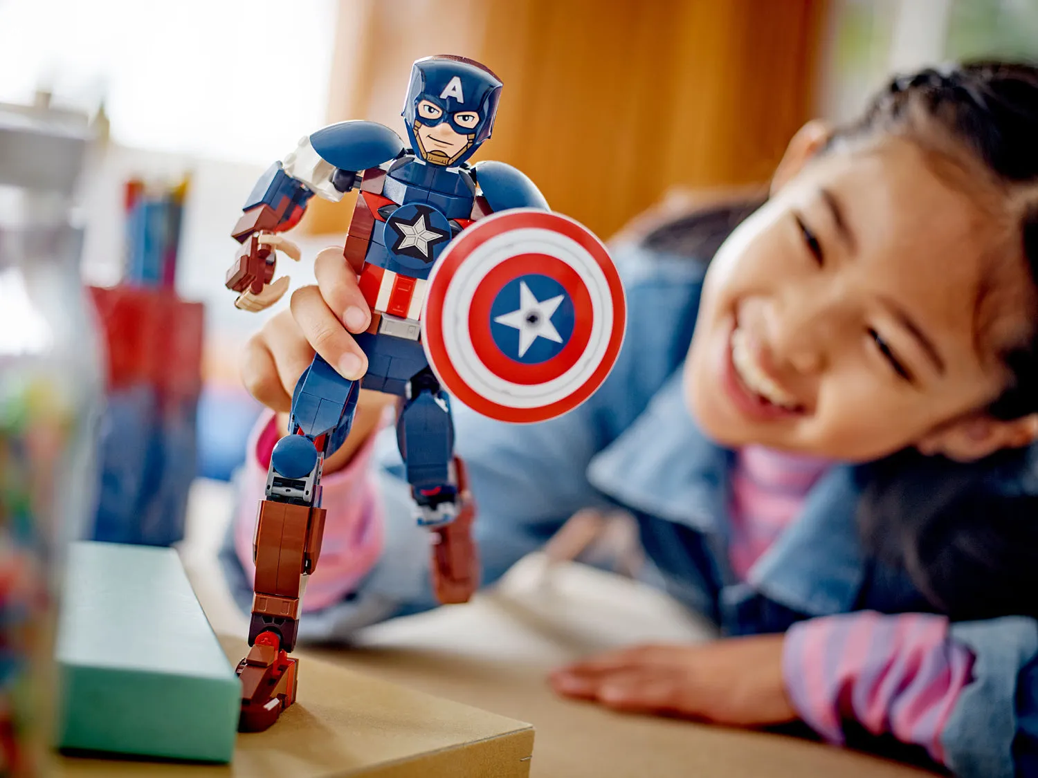 76258 Captain America Construction Figure