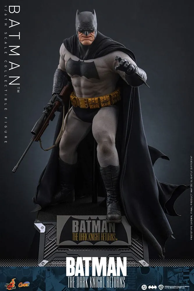 Batman: The Dark Knight Returns Comic Masterpiece Action Figure 1/6 Batman 32 Cm